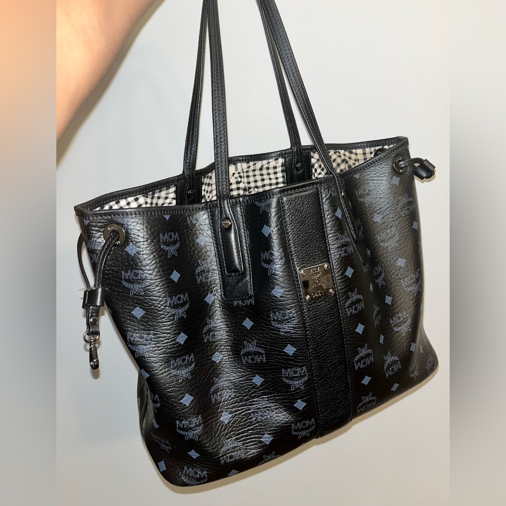 Authentic MCM Medium Reversible Visetos Tote with Small Shoulder Purse!